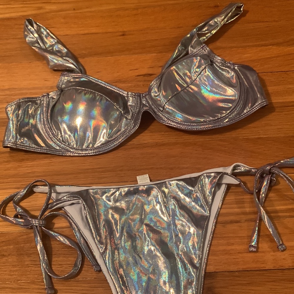 Silver metallic bikini - Picture 8 of 8